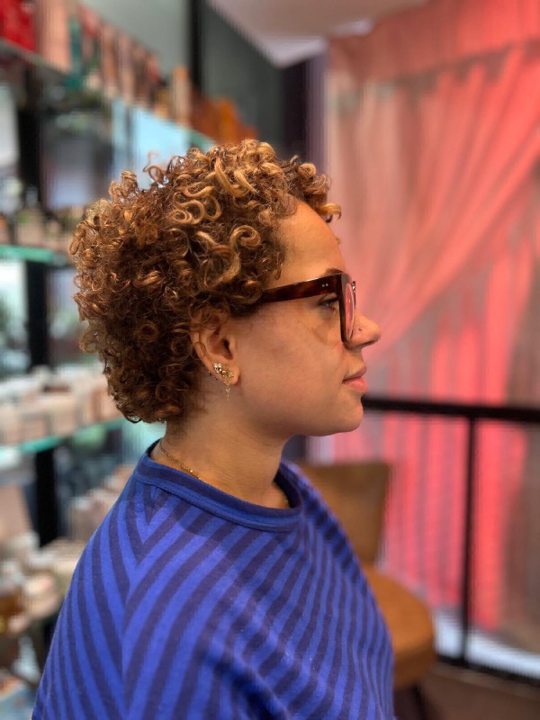 Retrouver ses cheveux naturels avec un Big Shop, Le Havre 76