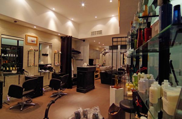Trouver un salon de coiffure homme et femme proche Epouville 76
